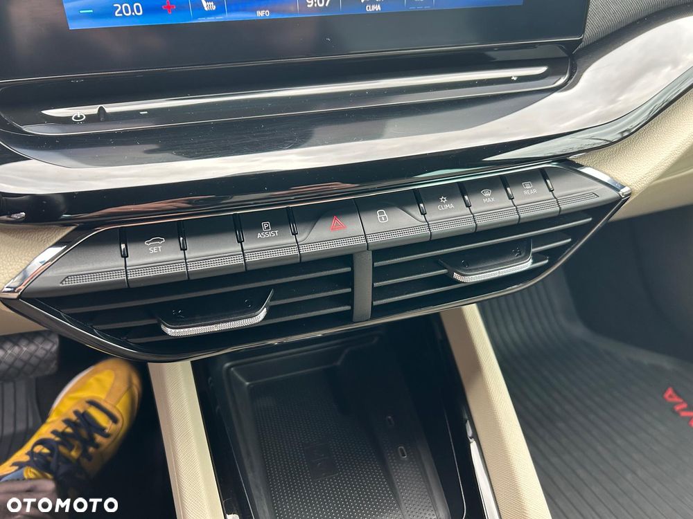 Skoda Octavia 2.0 TDI DSG Premium Edition - 33