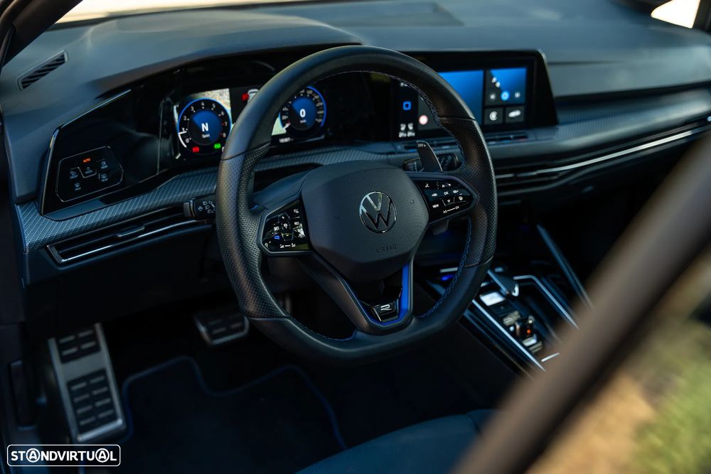 VW Golf 2.0 TSI R DSG - 18
