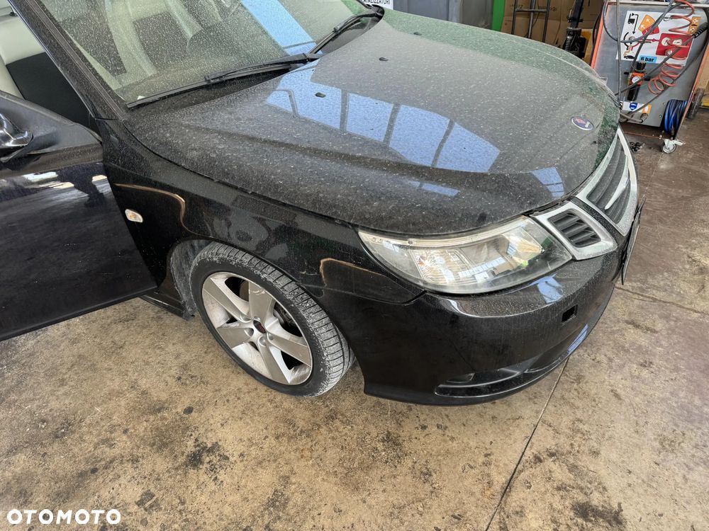 Lampa maska pas chłodnice Saab 93 2008r vector 298 5MU Italia - 3