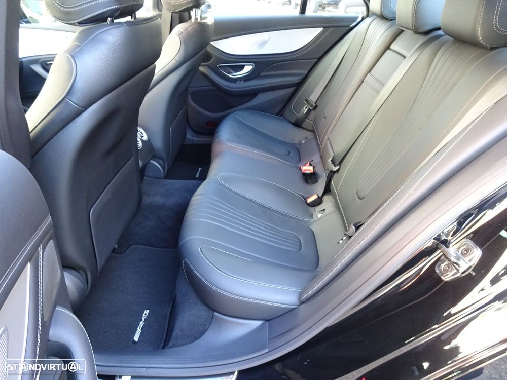 Mercedes-Benz CLS 300 d AMG Line - 27