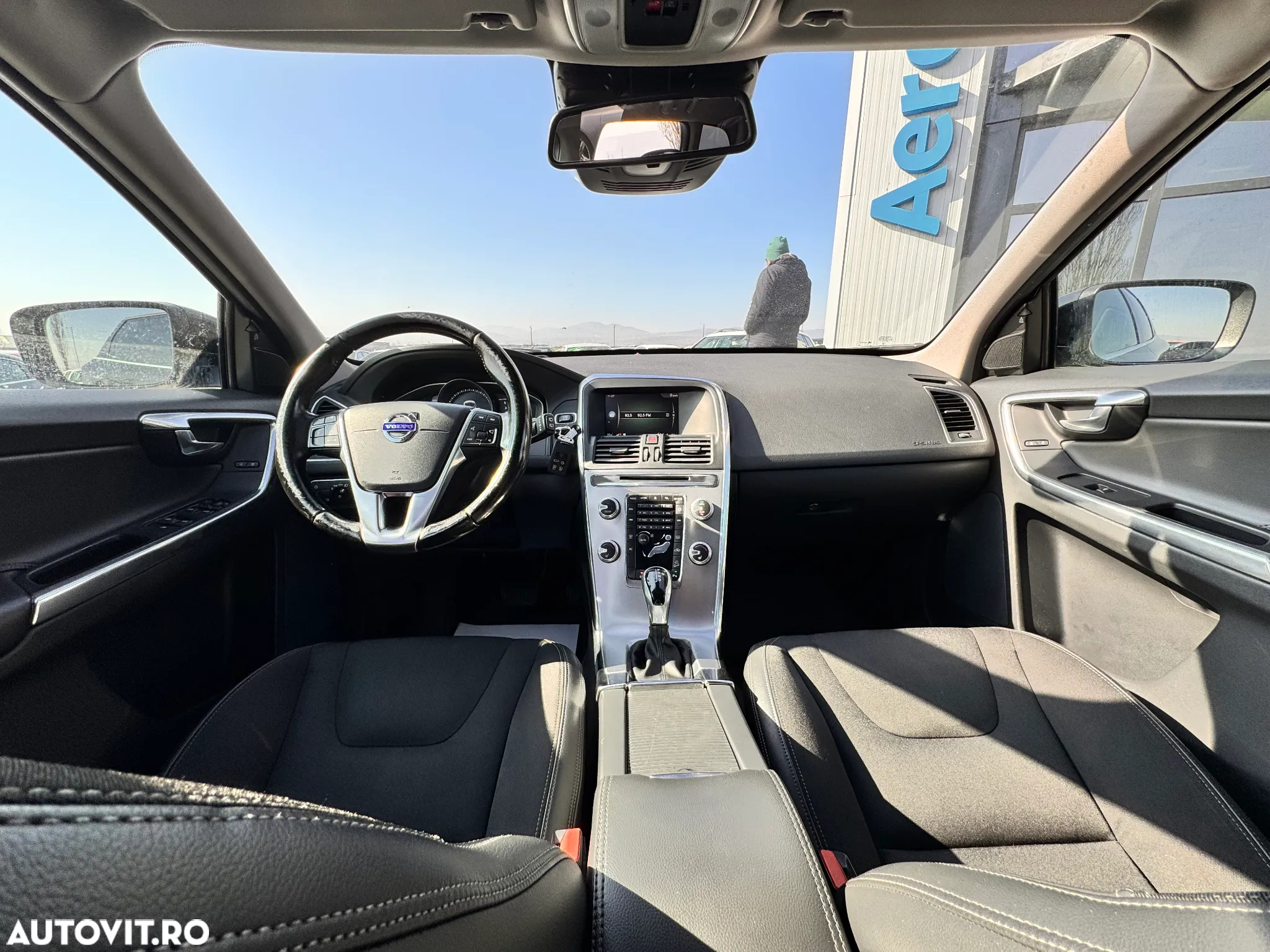 Volvo XC 60 D4AWD Kinetic - 25