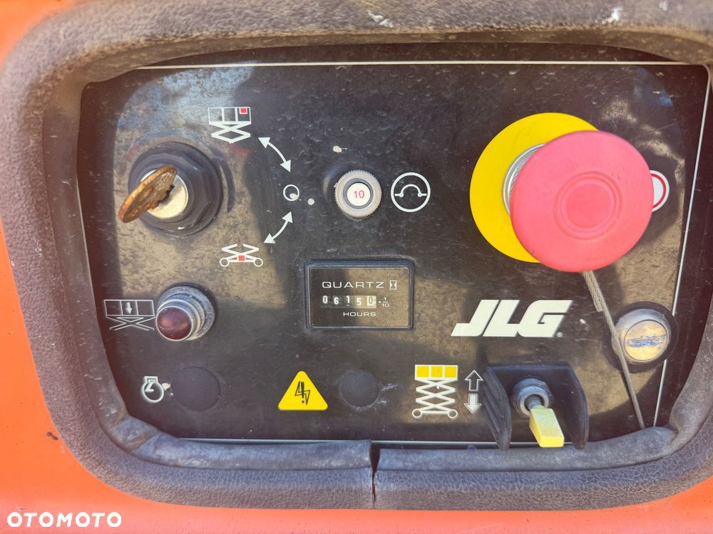 JLG 4069 - 7