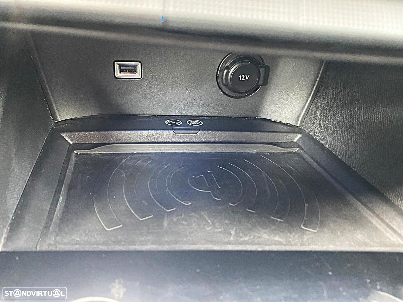 Peugeot 3008 1.2 PureTech Allure Pack EAT8 - 40