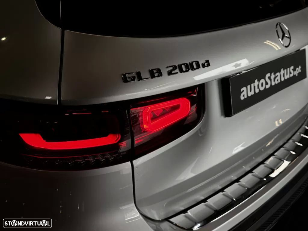 Mercedes-Benz GLB 200 d AMG Line - 19