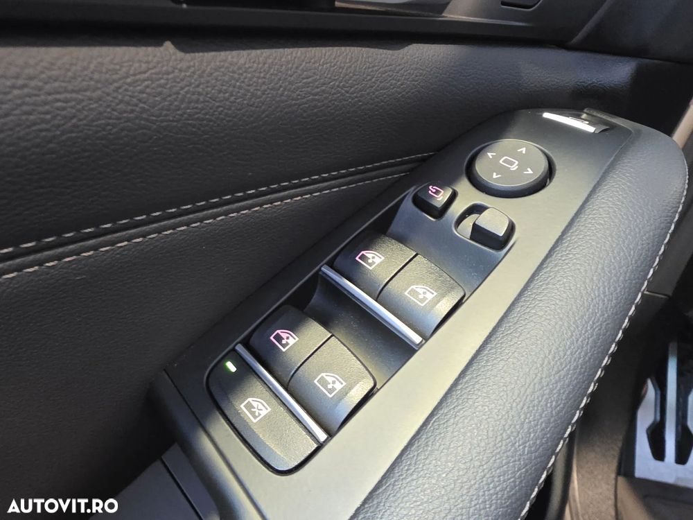 BMW X5 M M50d - 14