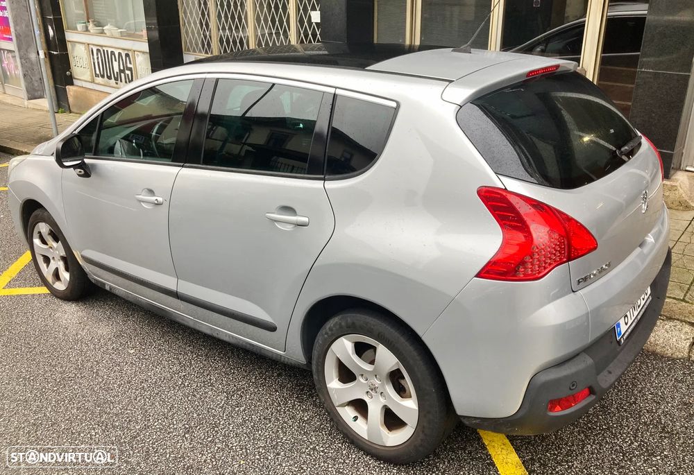 Peugeot 3008 1.6 HDi Executive - 2