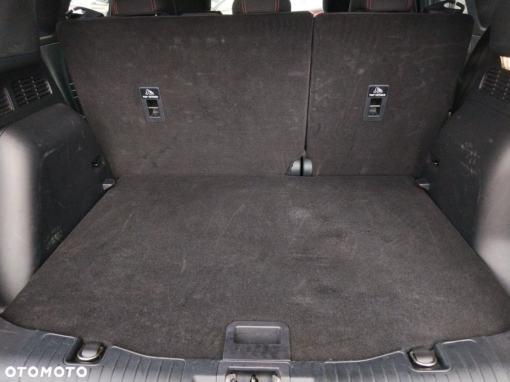 Ford Kuga - 12