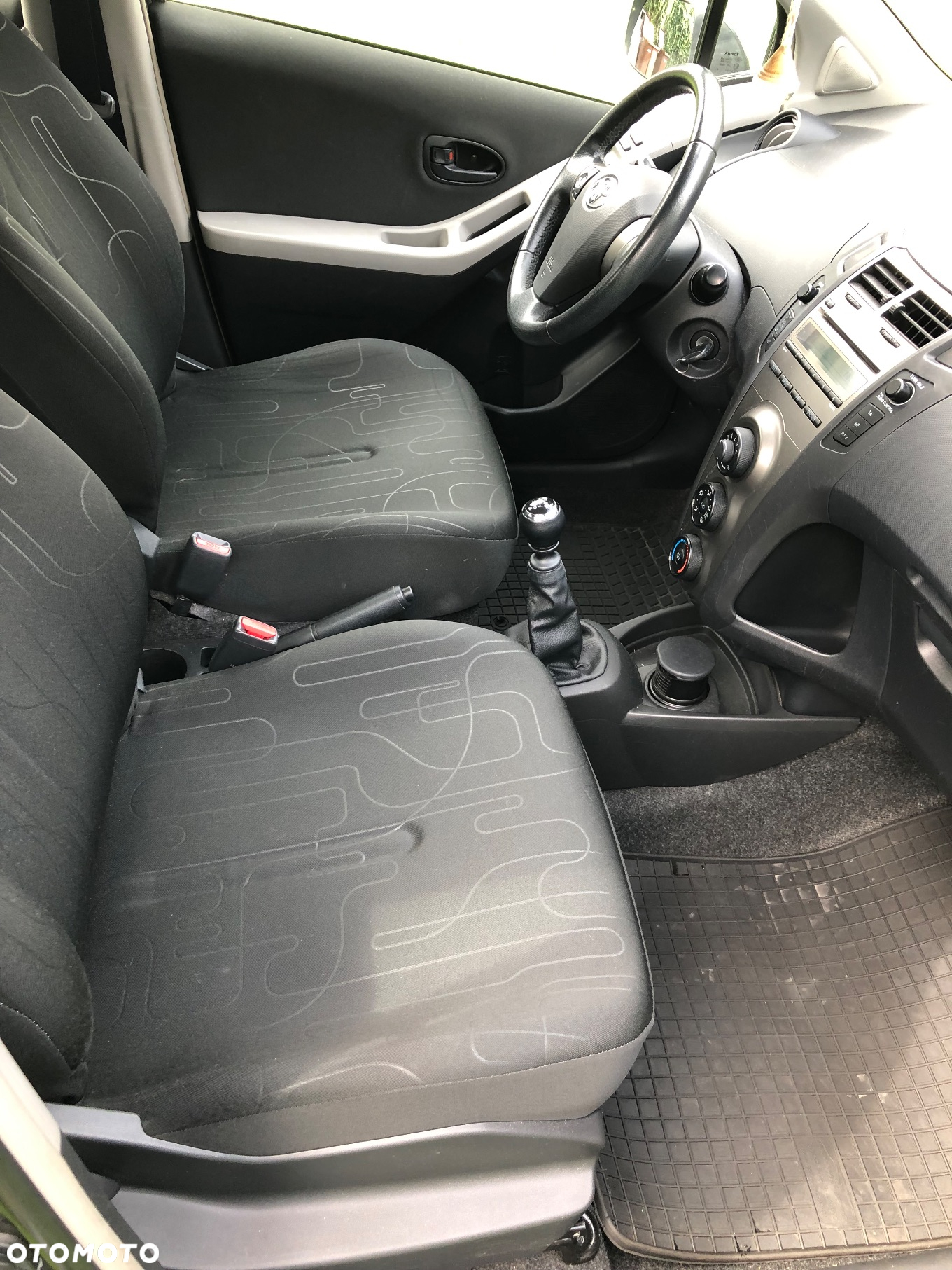 Toyota Yaris 1.33 VVT-i Cool - 5