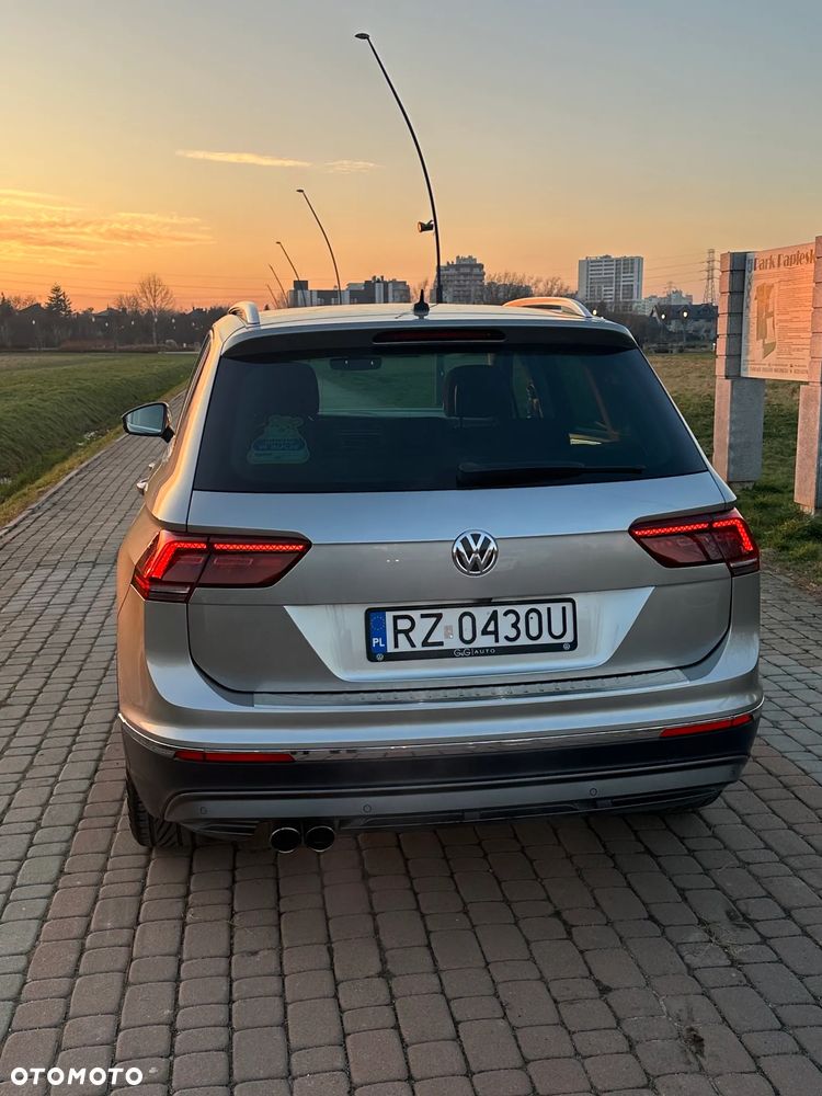 Volkswagen Tiguan - 9
