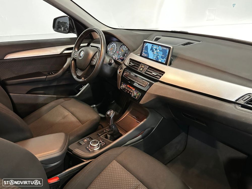 BMW X1 16 d sDrive Advantage - 27