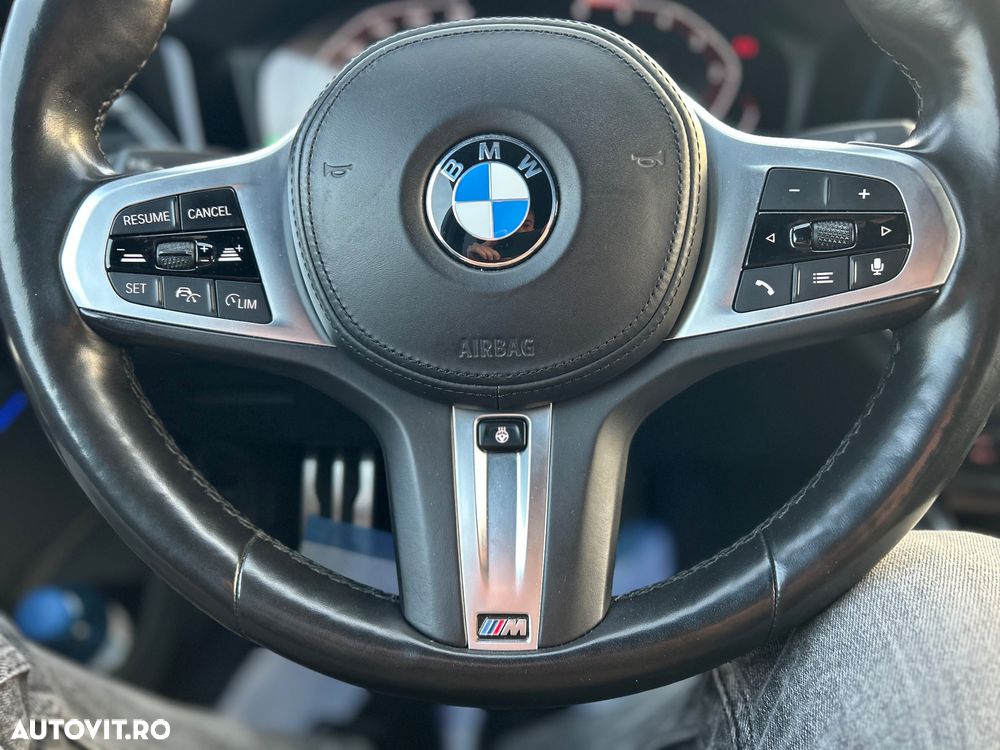 BMW Seria 3 318d Aut. M Sport - 26