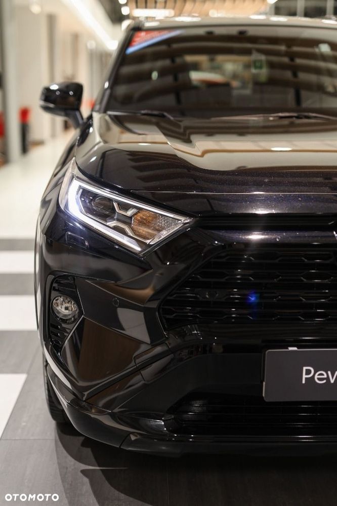 Toyota RAV4 - 5