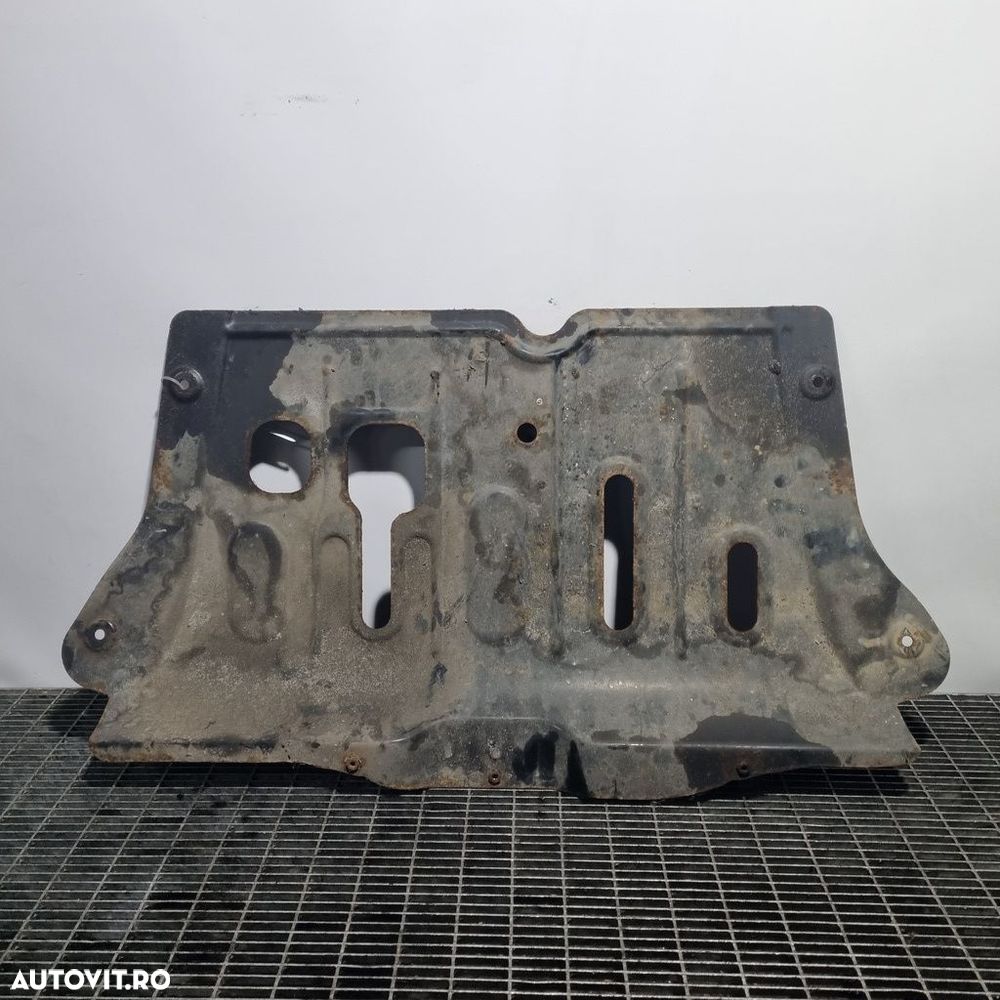 Scut motor Dacia Duster Facelift 1.5 Dci 2014 - 2017 (1418) - 2