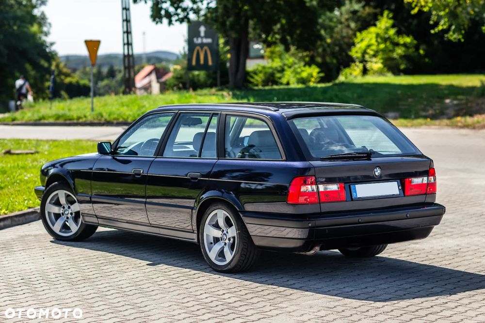 BMW Seria 5 - 15