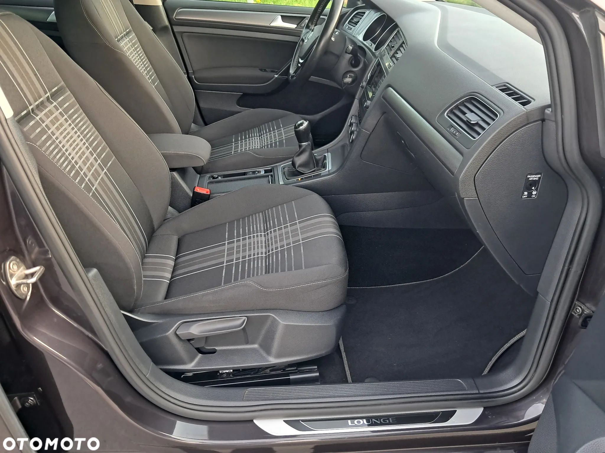 Volkswagen Golf 1.4 TSI BlueMotion Technology Lounge - 34