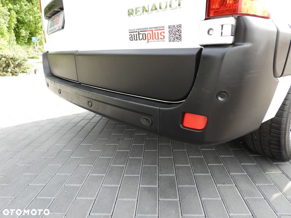 Renault MASTER  FURGON BRYGADÓWKA  7 MIEJSC TEMPOMAT NAWIGACJA LEDY KLIMATYZACJA  140KM - 20