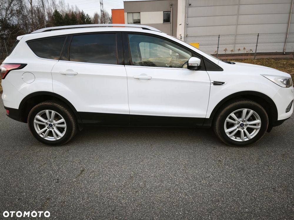 Ford Kuga 1.5 EcoBoost 2x4 Titanium - 8