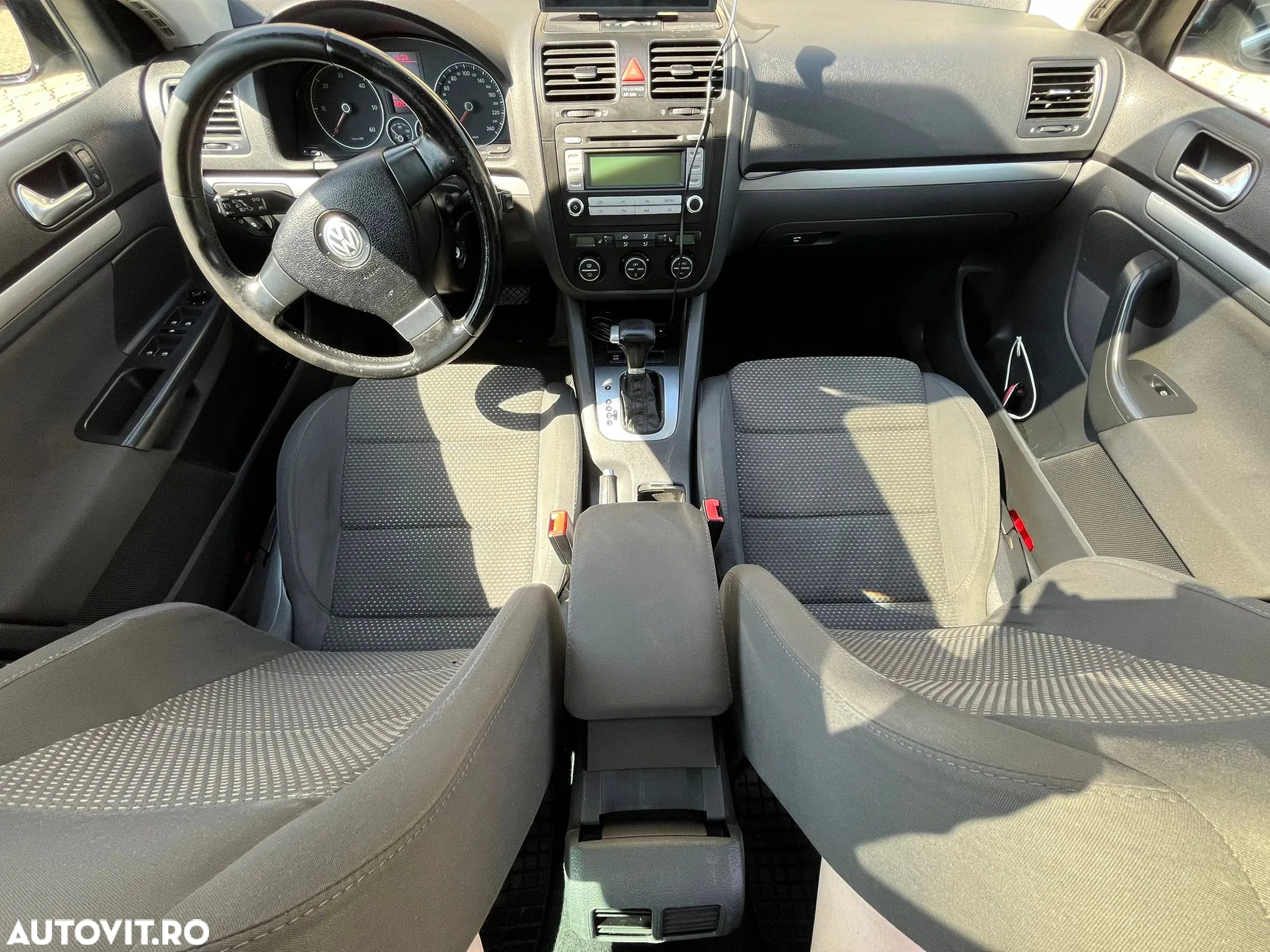Volkswagen Golf Variant 2.0 TDI Comfortline DPF DSG - 8