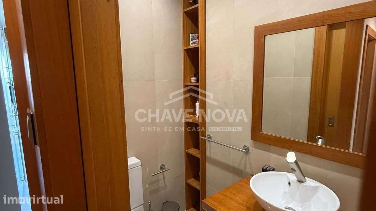 T3 com 3 Suites | Todo Remodelado e Mobilado|Centro de Gaia-SD/04691MH - Grande imagem: 5/21