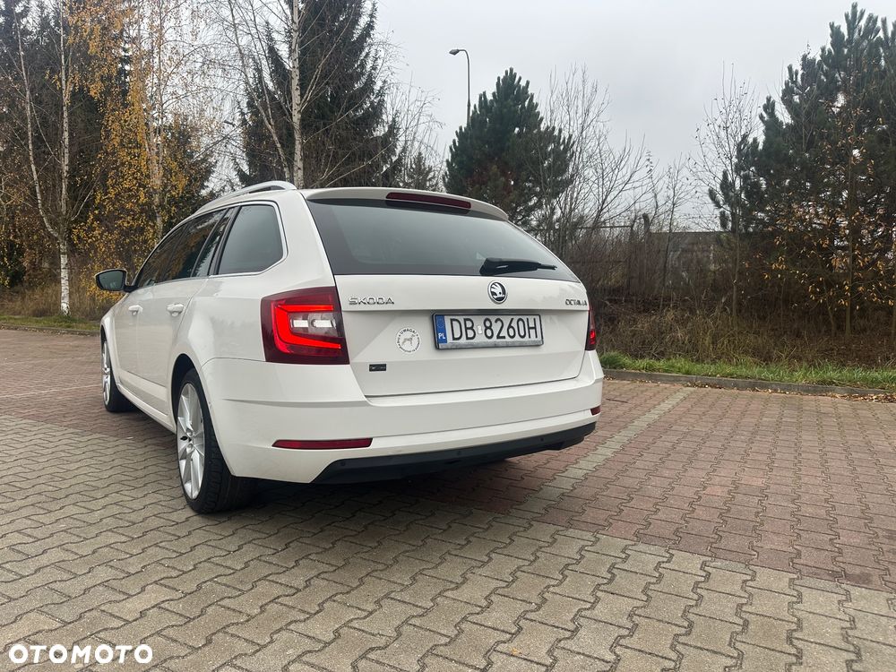Skoda Octavia Combi 1.6 TDI DSG Ambition - 12
