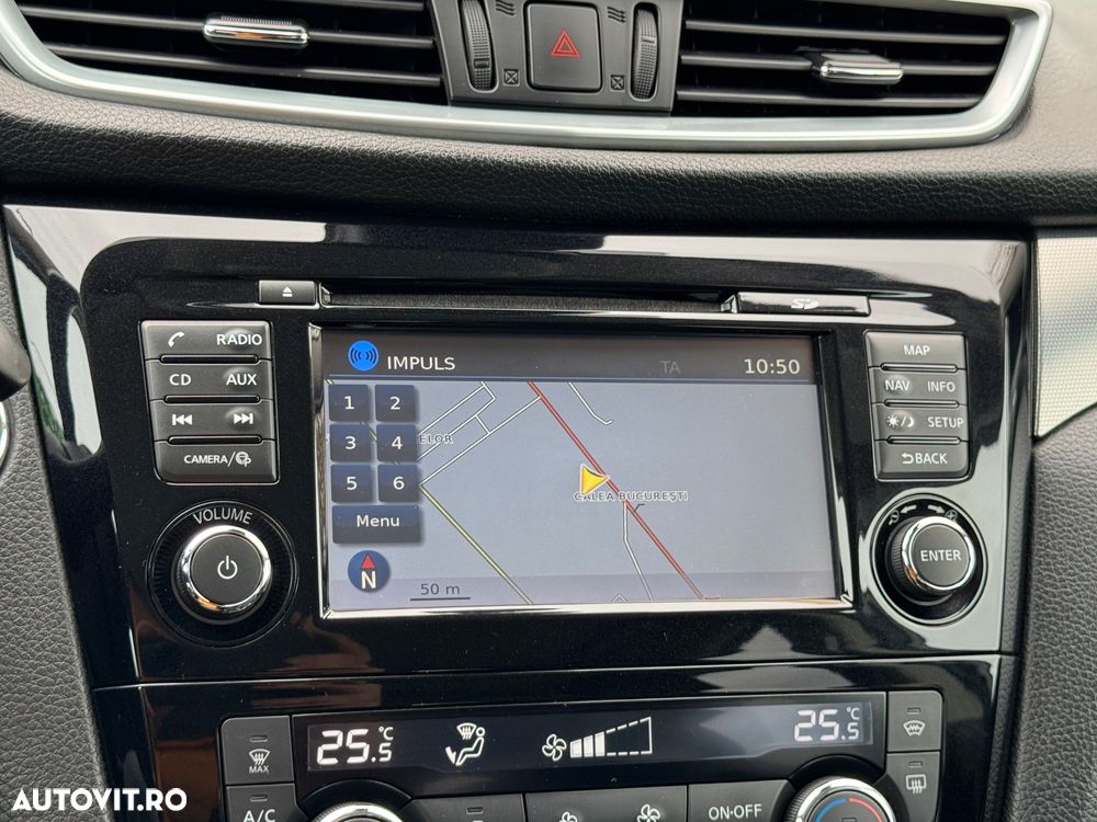 Nissan Qashqai 1.6 DCI Xtronic TEKNA+ - 29