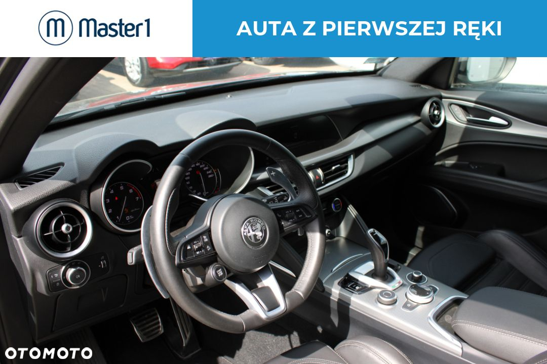 Alfa Romeo Stelvio 2.0 Turbo Sprint Q4 - 12