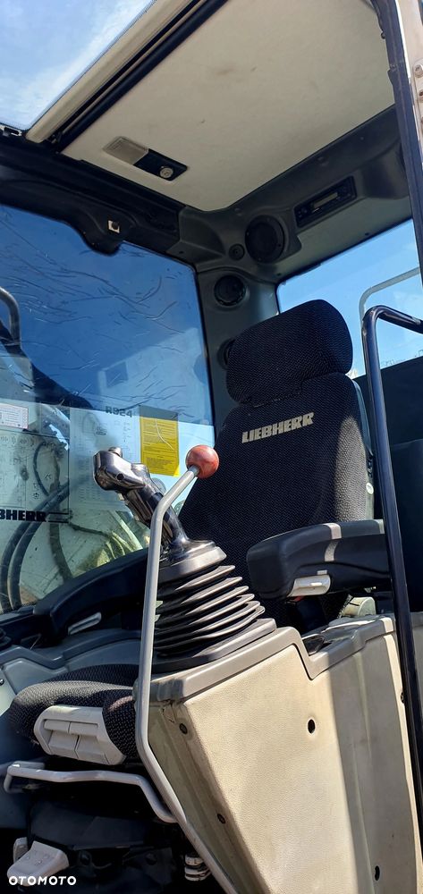 Liebherr R924 LC - 2