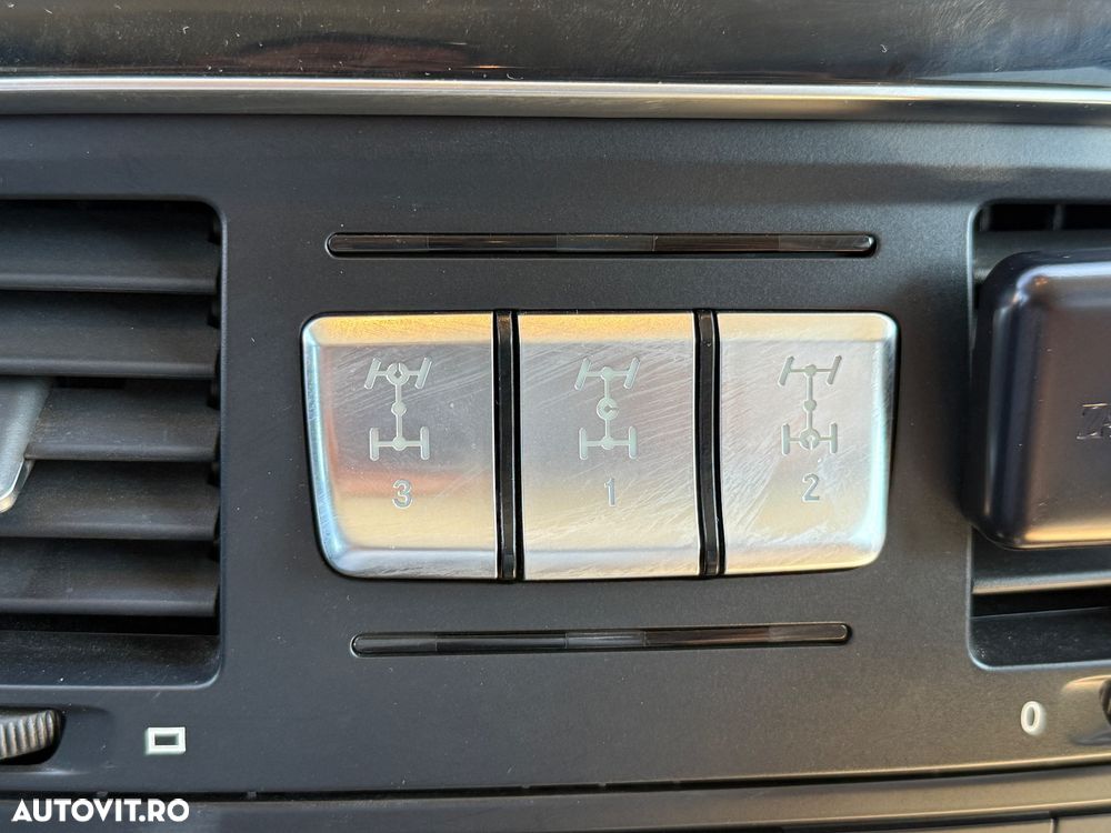 Mercedes-Benz G 350 d 7G-TRONIC - 10