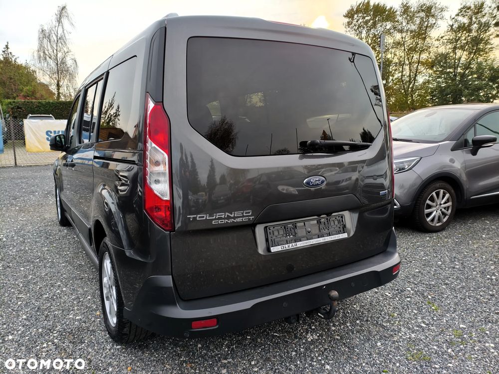 Ford Tourneo Connect Grand - 9
