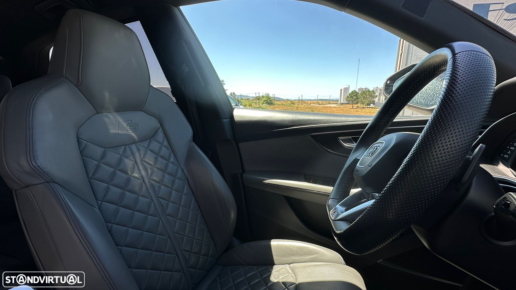 Audi SQ8 4.0 TDI quattro Tiptronic - 11
