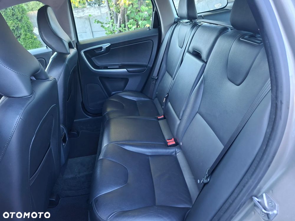 Volvo XC 60 D4 Drive-E Summum - 20