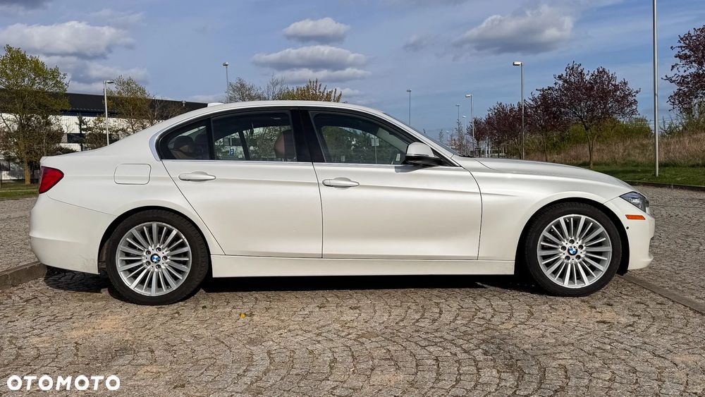 BMW Seria 3 328i Sport-Aut Luxury Line - 5
