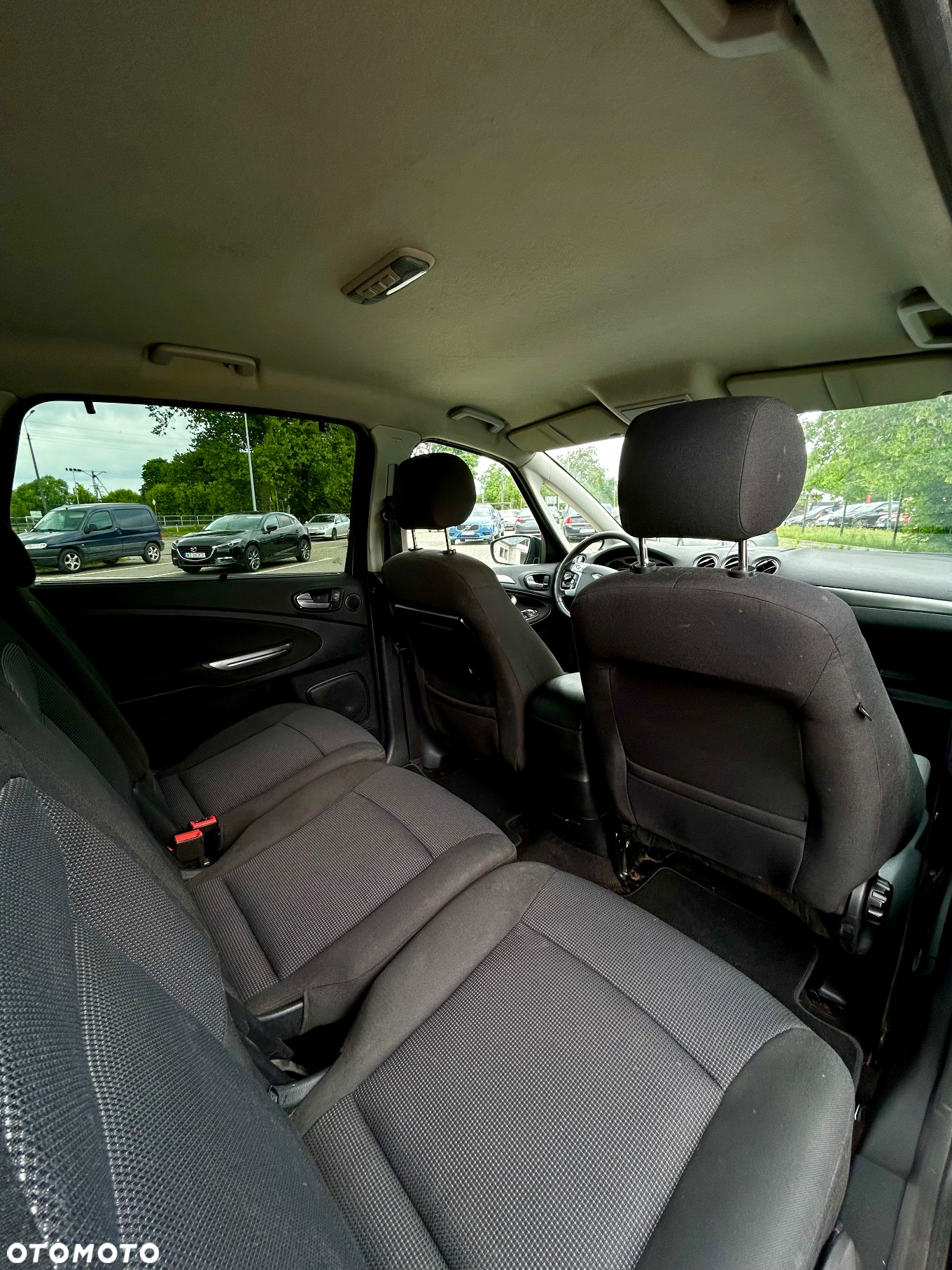 Ford S-Max - 7