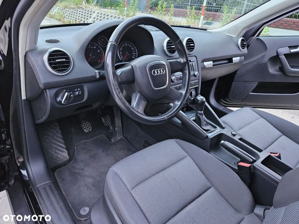 Audi A3 Sportback - 11