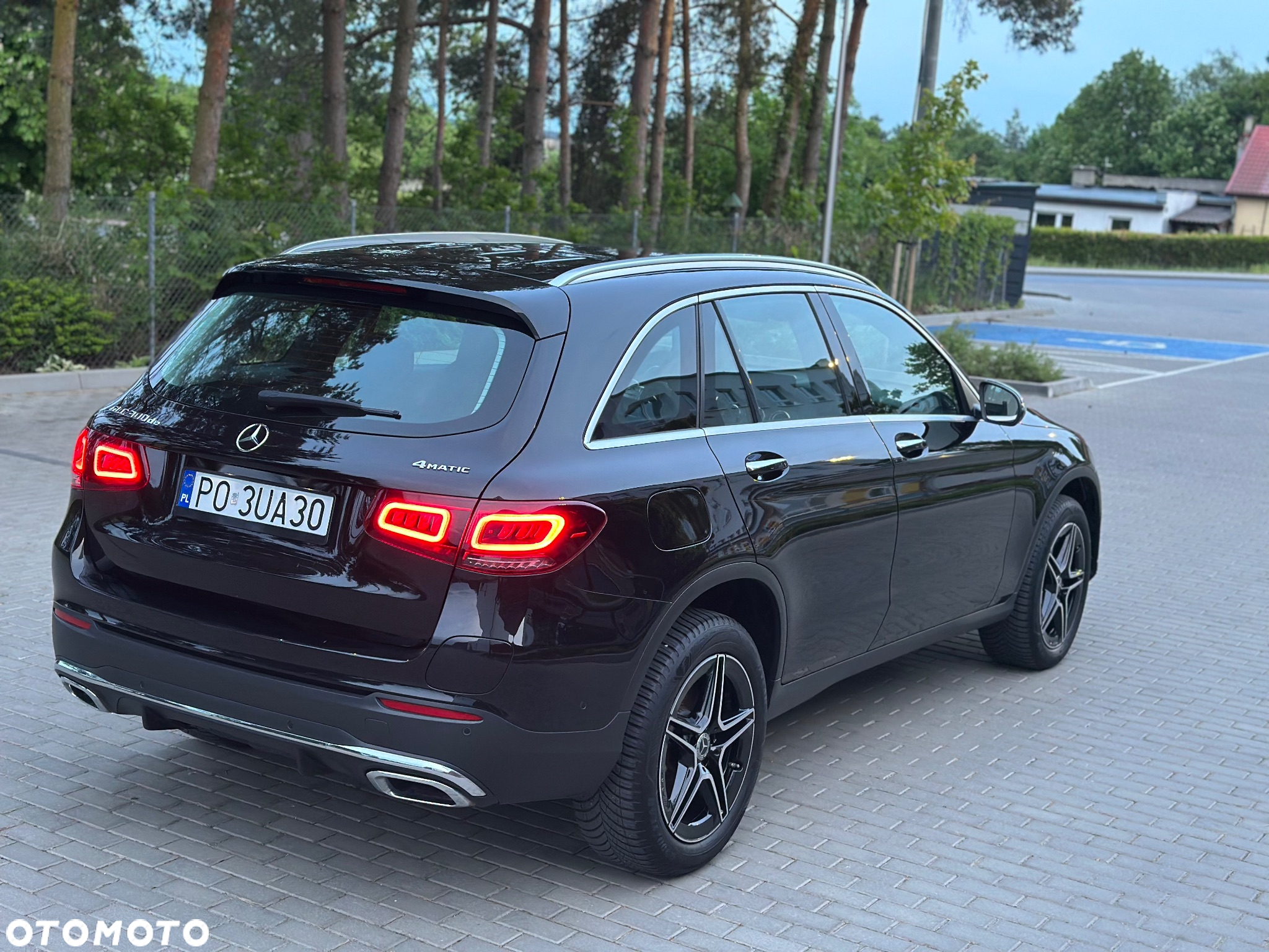 Mercedes-Benz GLC 300 de 4Matic 9G-TRONIC AMG Line - 10