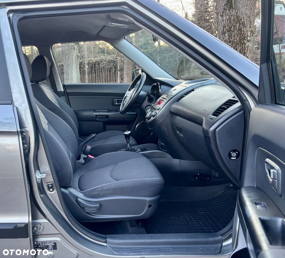 Kia Soul 1.6 CRDI L - 37