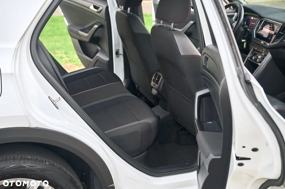 Volkswagen T-Roc 1.5 TSI OPF R-Line - 22