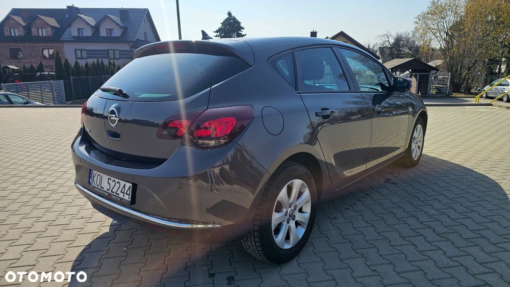 Opel Astra 1.4 Turbo Automatik - 5