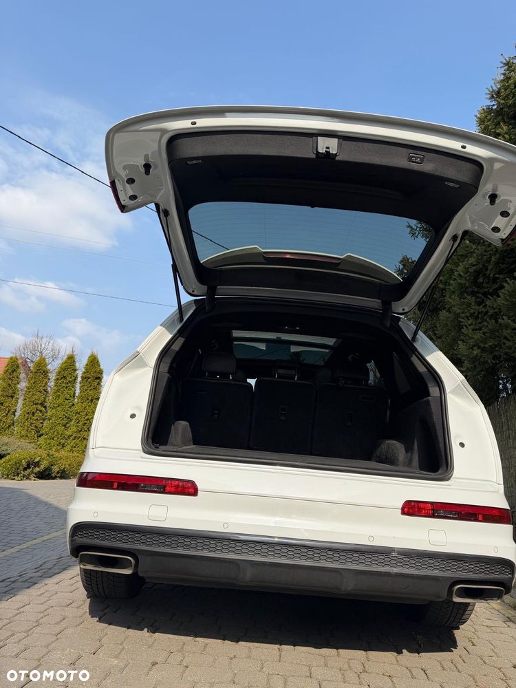 Audi Q7 - 6