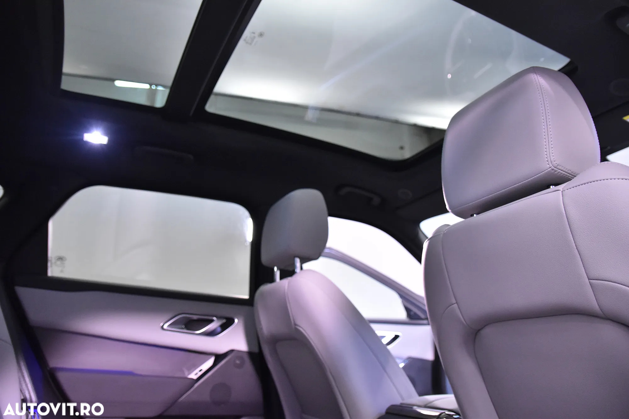 Land Rover Range Rover Velar - 23