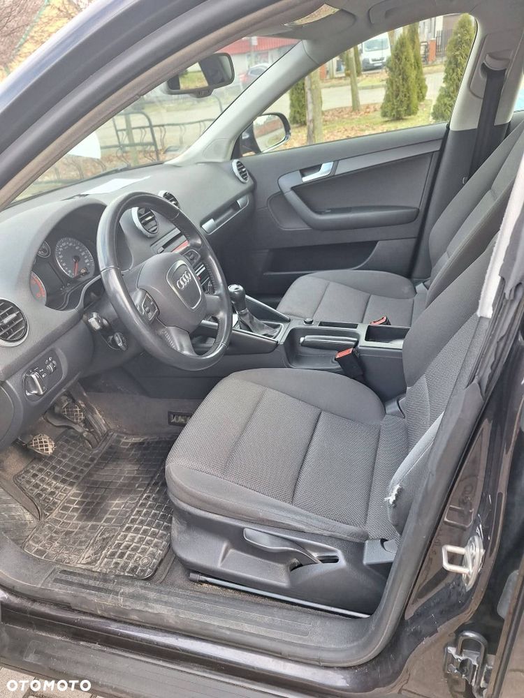 Audi A3 Sportback - 5