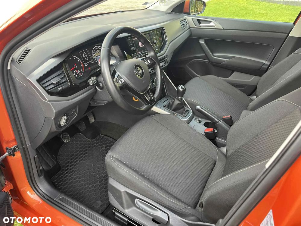 Volkswagen Polo 1.0 Comfortline - 5