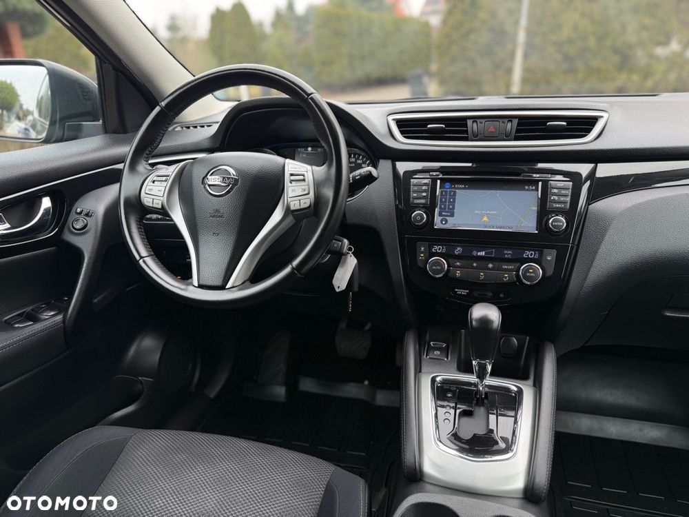 Nissan Qashqai 1.6 DCi Tekna Xtronic EU6 - 18