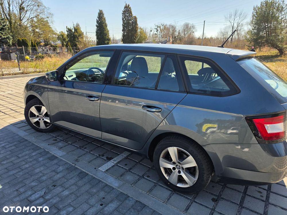 Skoda Fabia 1.0 TSI Style - 2