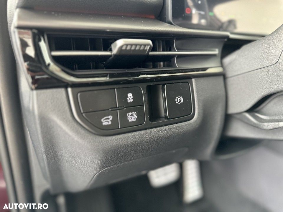 Kia Sportage PE 1.6 T-GDI HEV 6AT 4x2 GT Line - 10