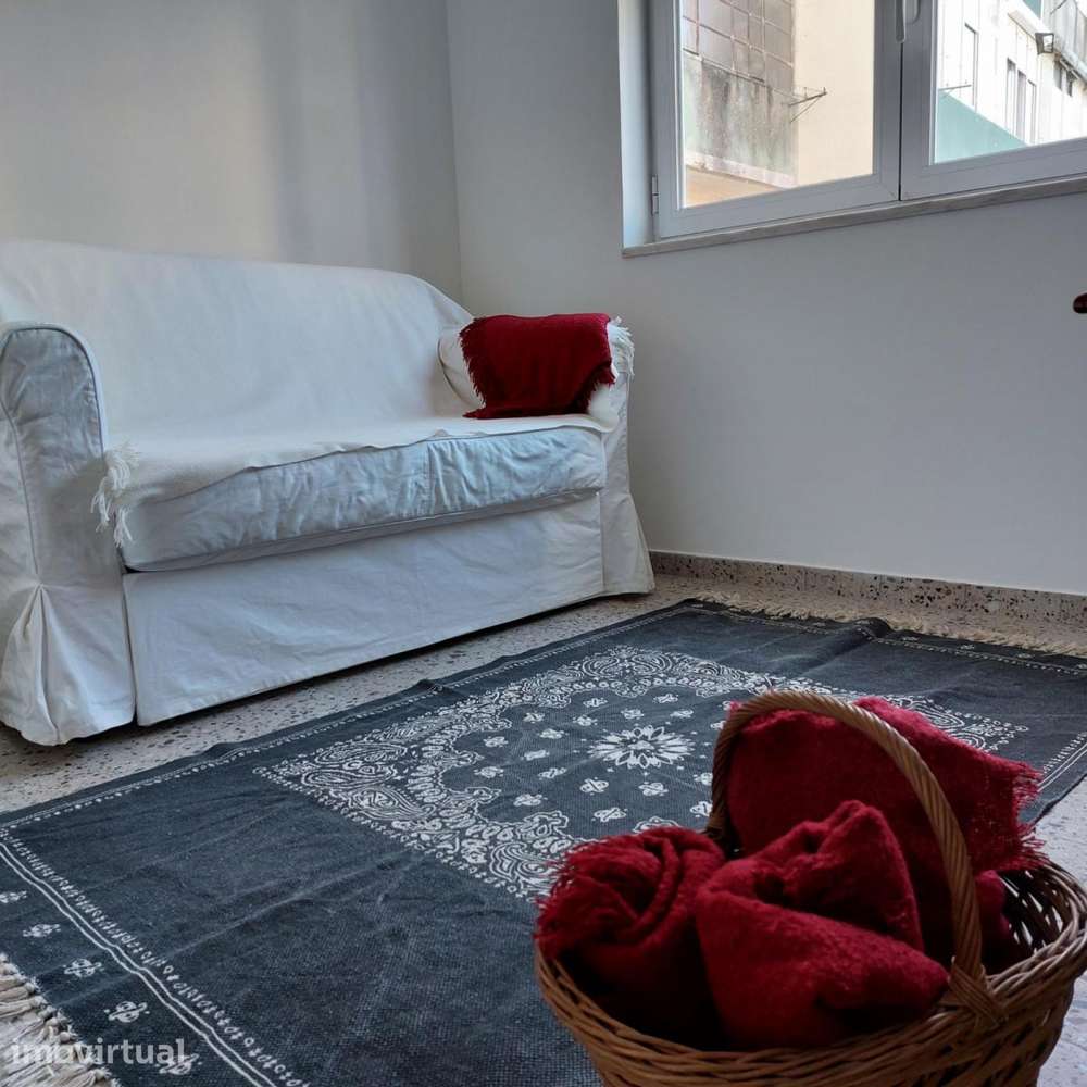 Quarto - localizado em Setubal - Grande imagem: 2/10
