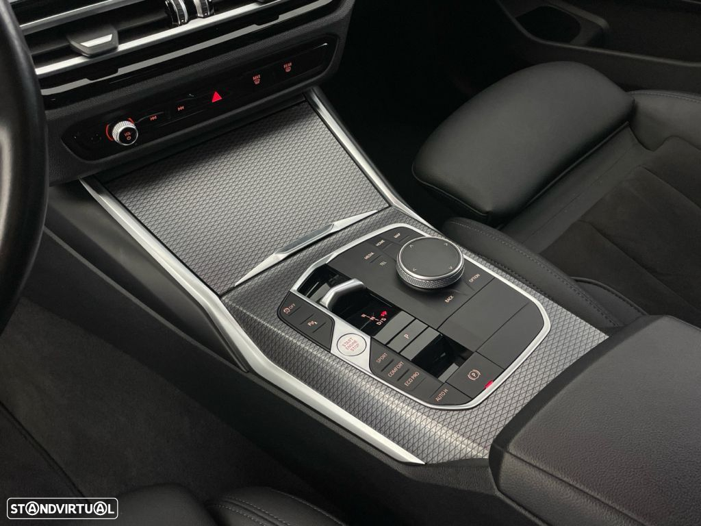 BMW 320 d Touring Pack M Auto - 23