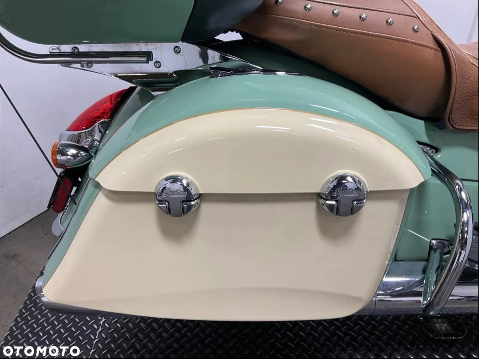 Indian Roadmaster - 22
