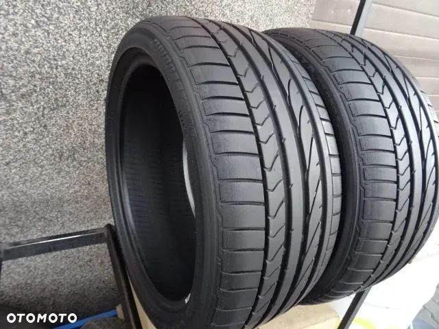 215/40/R17 87V Bridgestone Potenza RE05A - 2