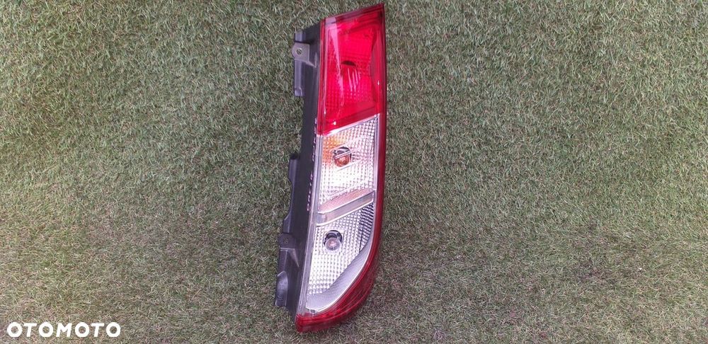 Lampa tylna prawa lub lewa do Dacia Dokker - 1